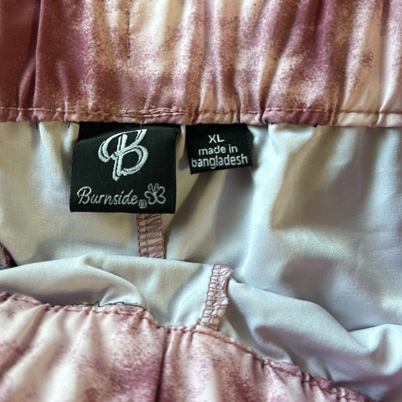 Burnside Tie Dye Shorts - Picture 3 of 6